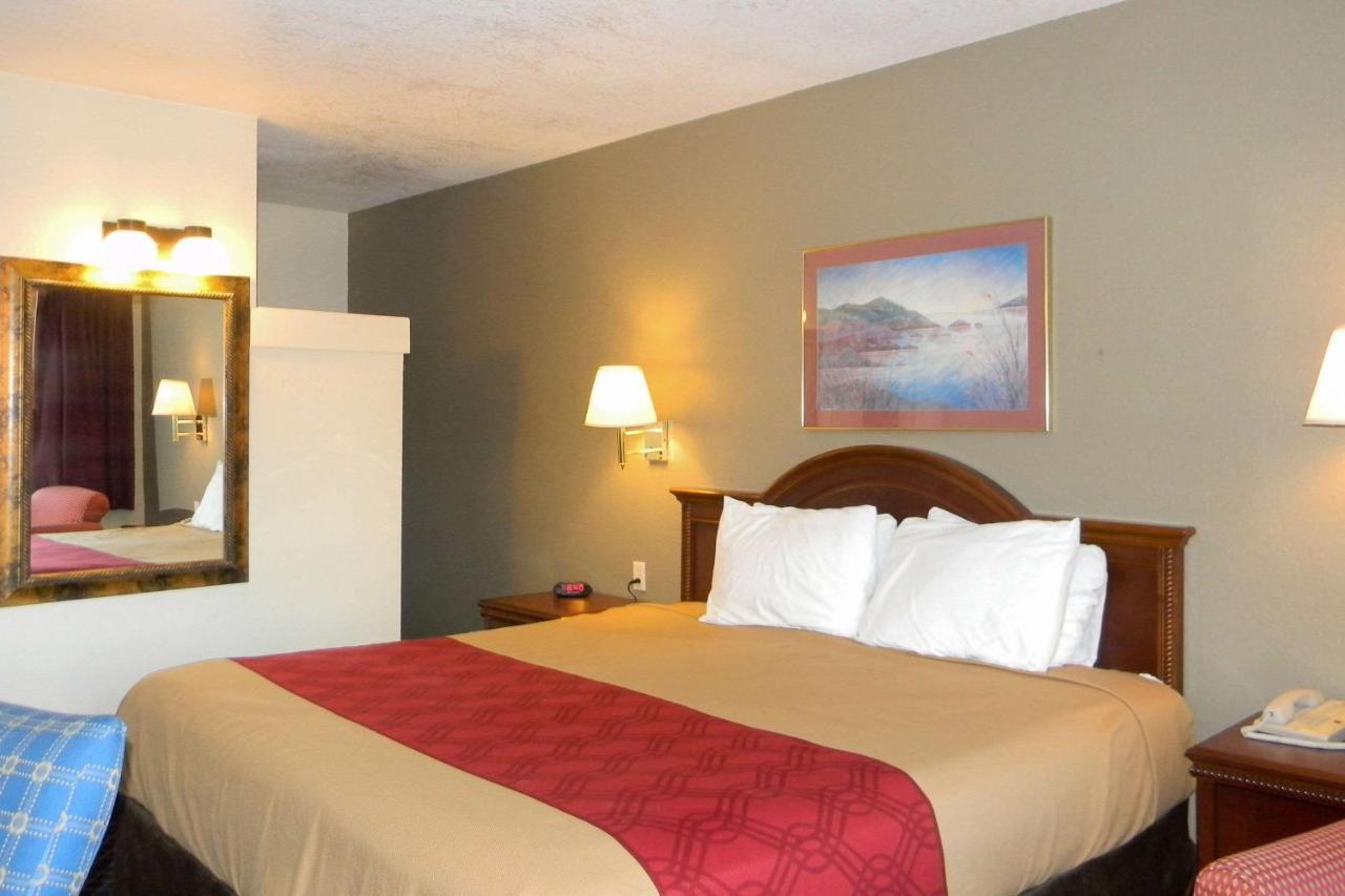 Rodeway Inn Wenatchee Exterior photo